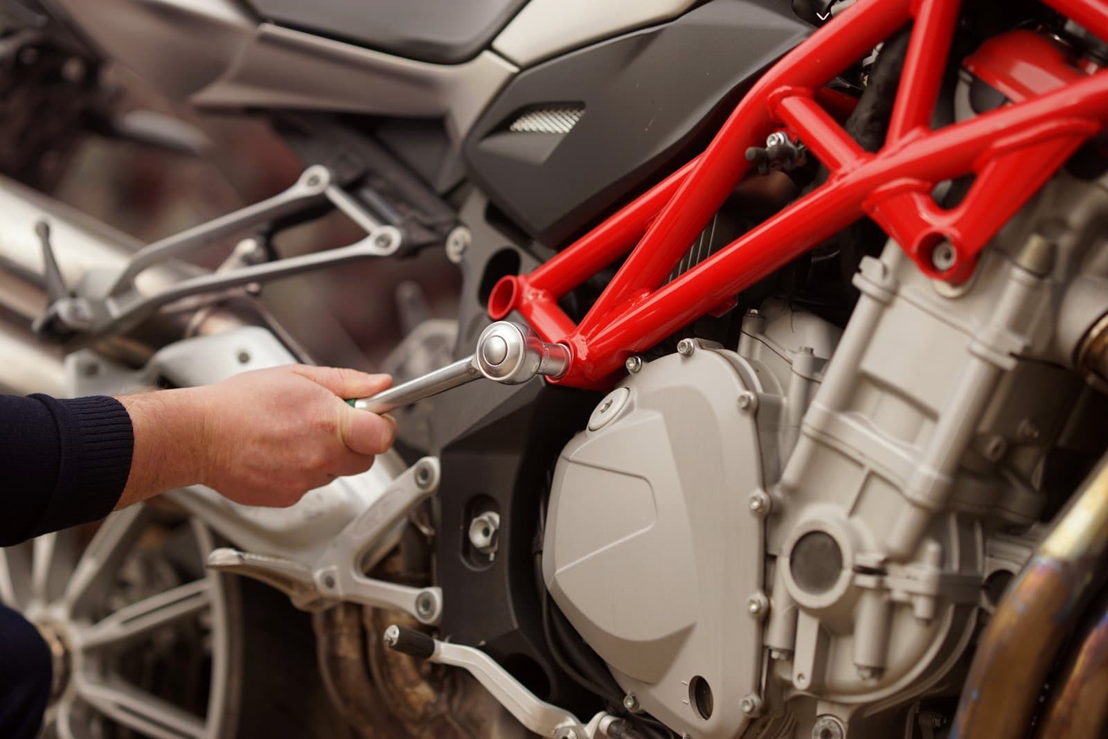 Dépannage sur place · Remorquage Moto